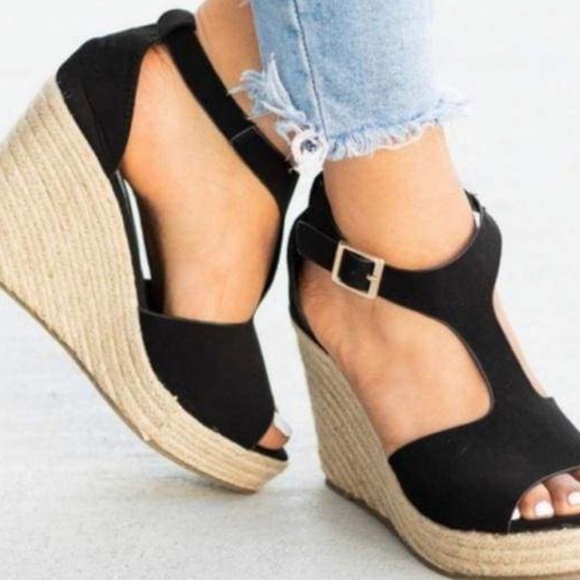 Shoes - T-Strap Espadrille Wedge